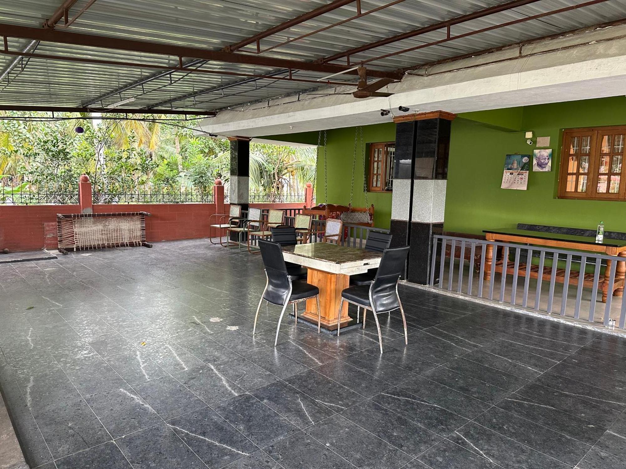 Sakthi Garden Home Stay Erode Exterior foto