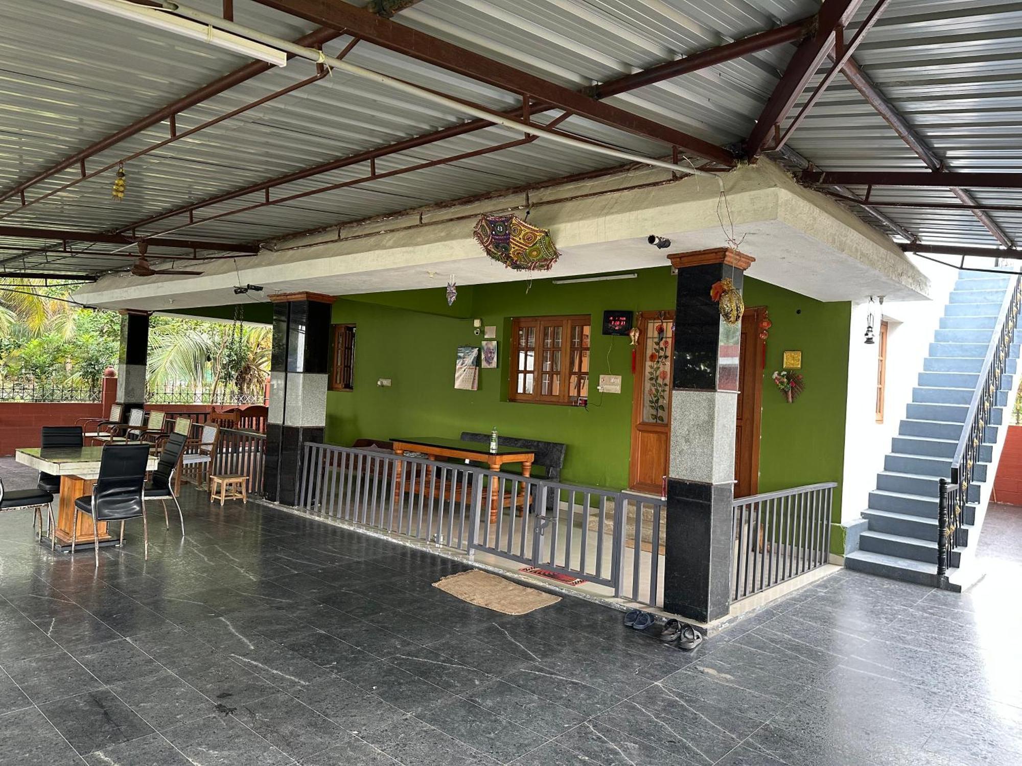 Sakthi Garden Home Stay Erode Exterior foto